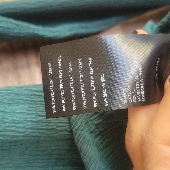 Anthropologie Willa Textured V-Neck Top Women’s Size XSmall Green Raw Seam - Picture 4 of 5